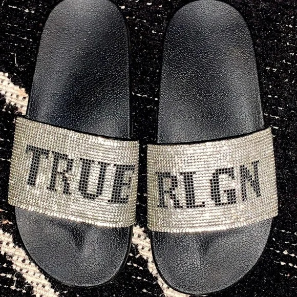 TRUE RELIGION MEYER ENCRUSTED CRYSTAL RHINSTONE | RUBBER SLIDES | Sz 7 | USED - Picture 3 of 8